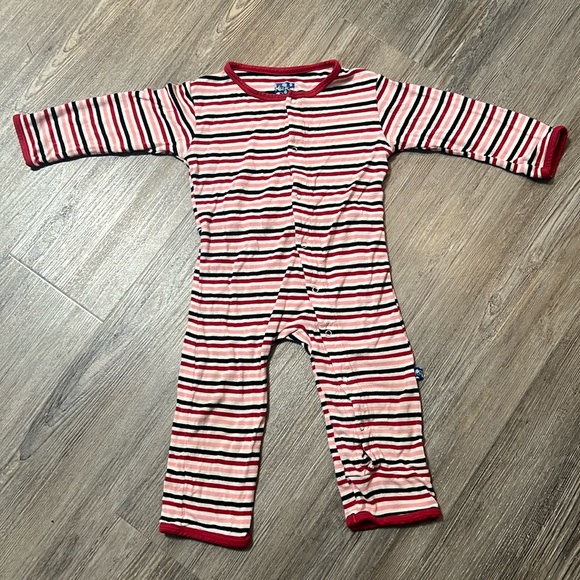Kickee Pants PJ’s-Size 12-18m - Picture 1 of 6